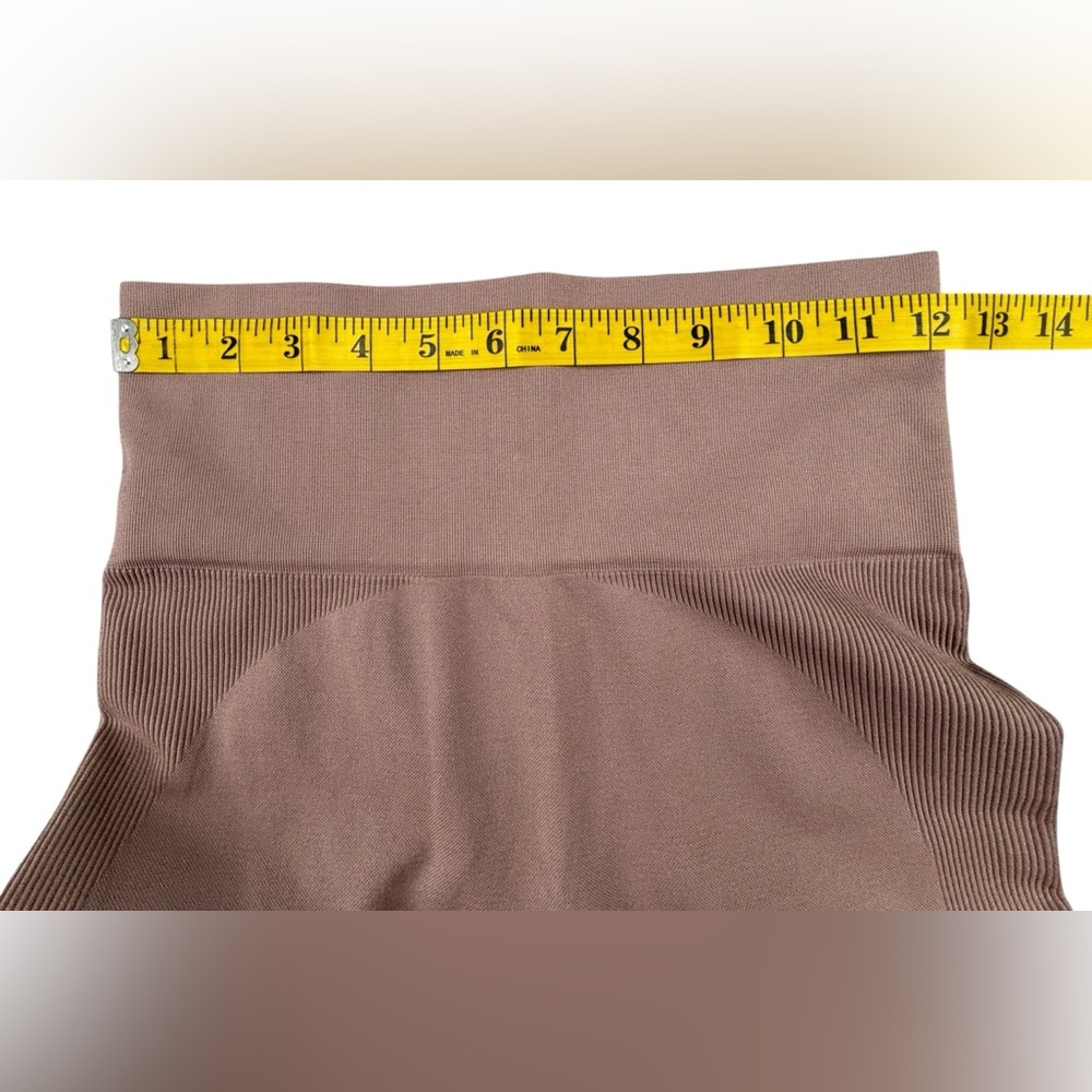 Set Active | Madelyn Cline | Seamless Leggings Ribbed‎ High-Rise Ankle | Size S - Picture 7 of 9